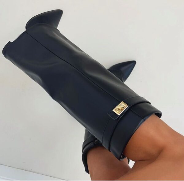 Ariana | Stiefel und ein Gratis-Geschenk