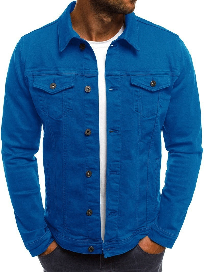 Lockerer Jeansjacke