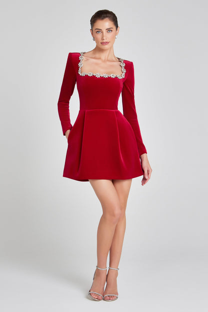Langarm-Kleid mit Kristallen